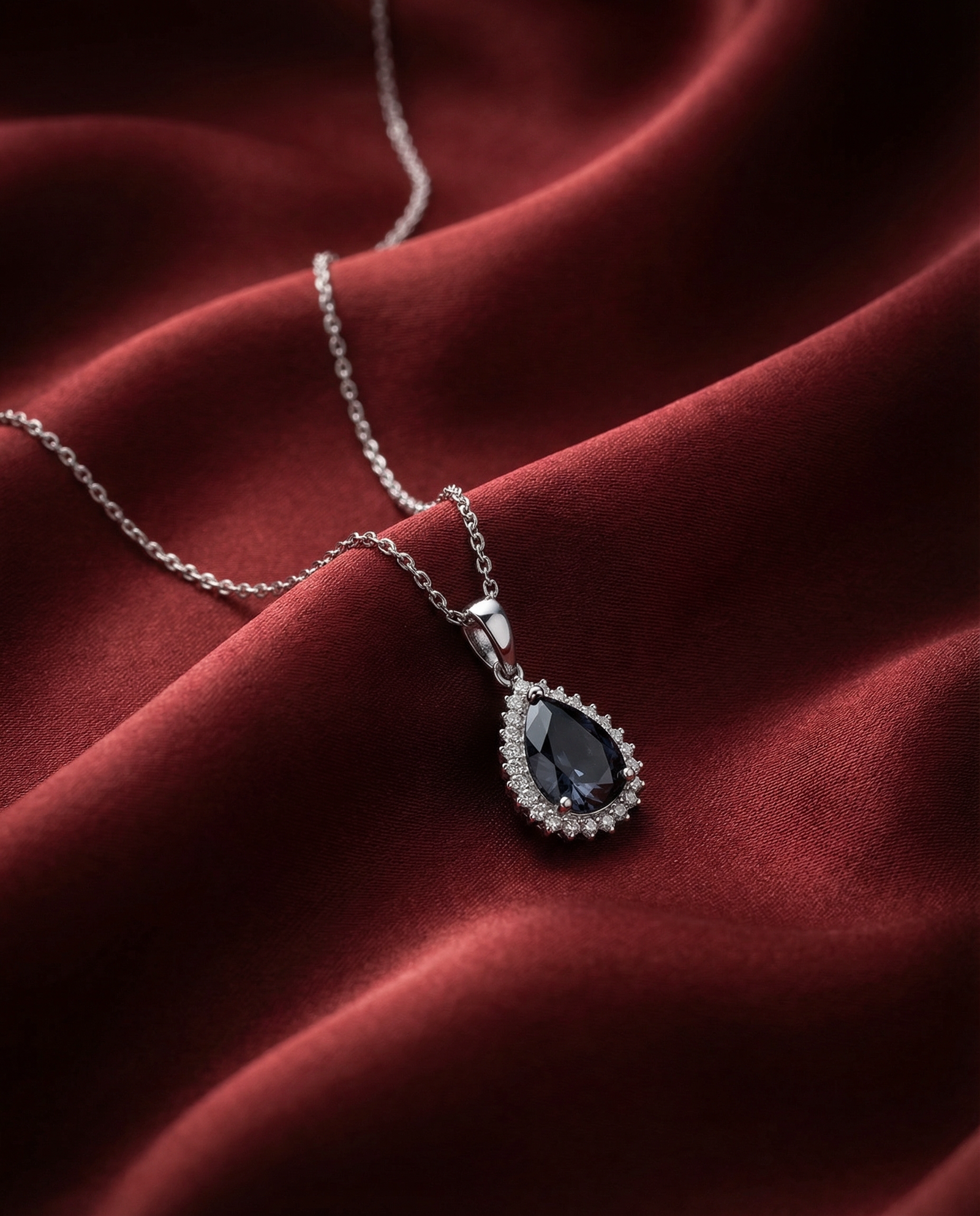 Royal Teardrop Sapphire Necklace