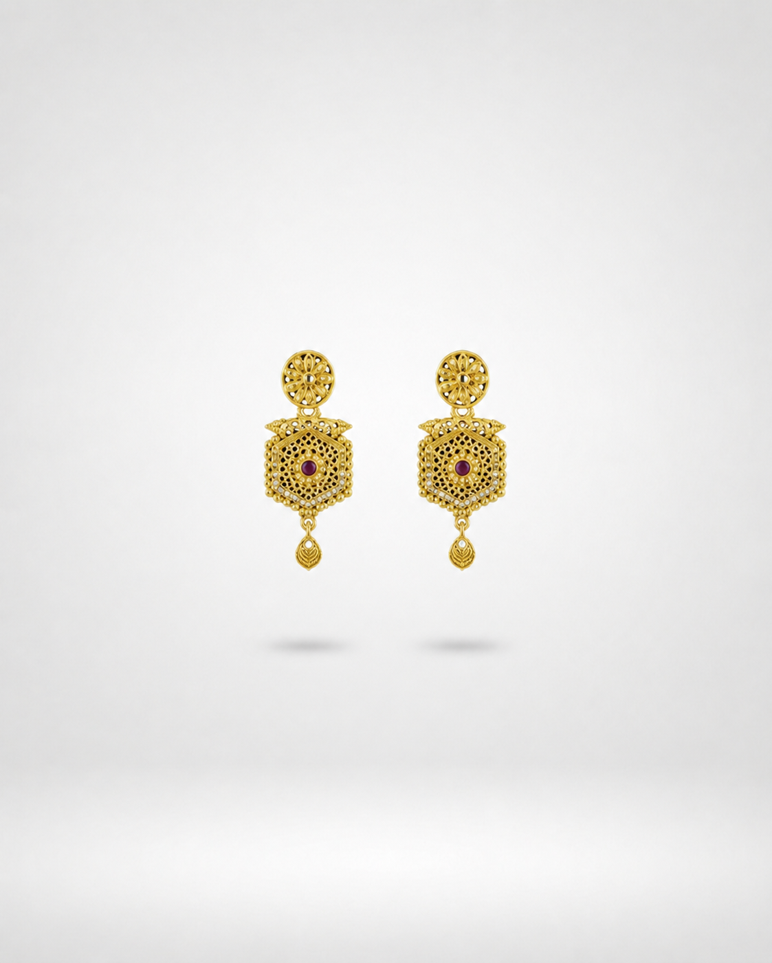 Royal Filigree Gold Mangalsutra Set