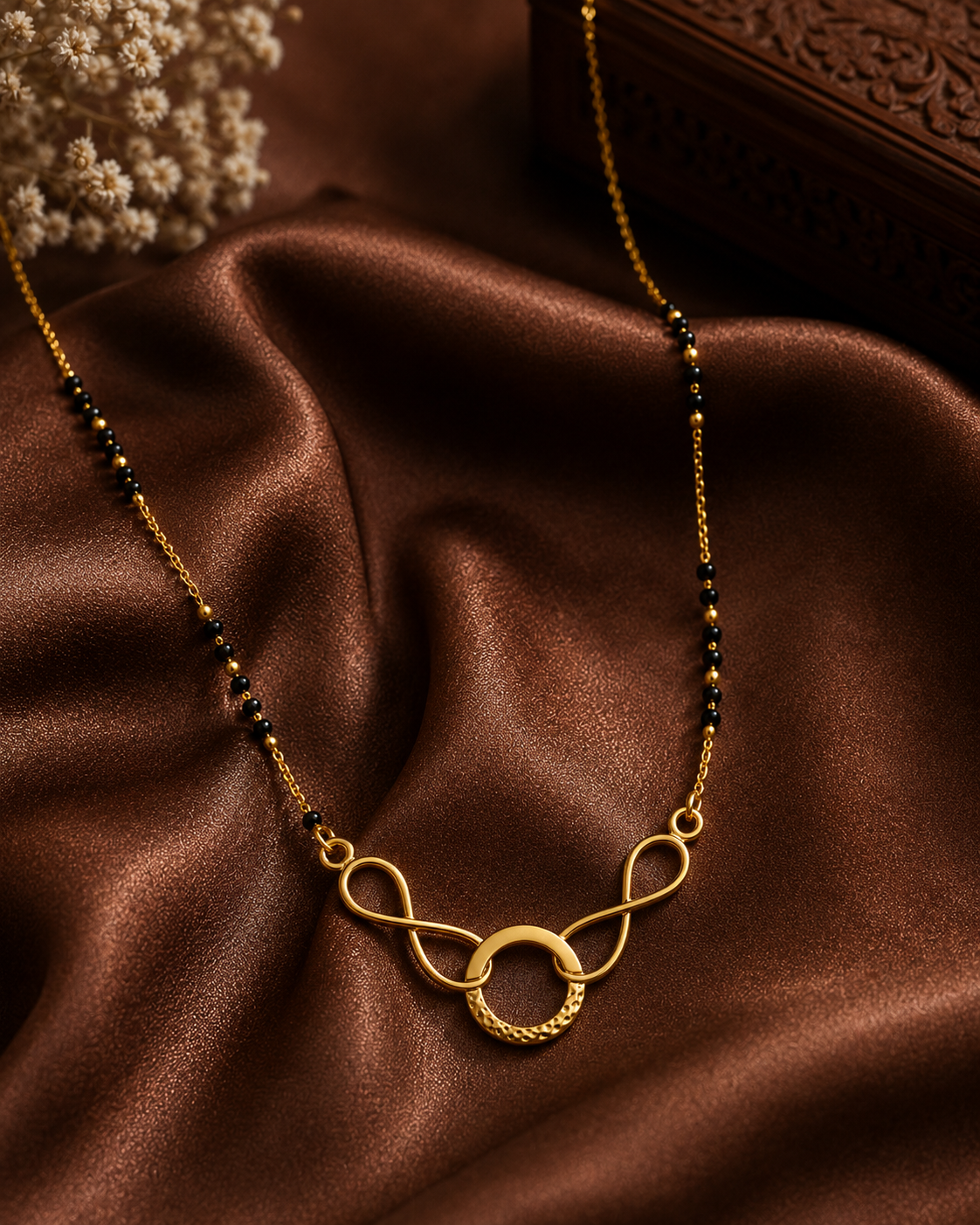 Infinity Circle Gold Mini Mangalsutra